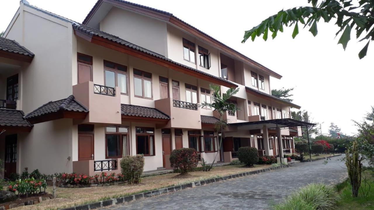 Grha Kasih Hotel Bogor Exterior photo